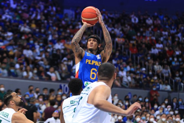 Jordan Clarkson (o.) soll die philippinischen Basketballer bei der Heim-WM anführen und mehr als 50 000 Fans in die riesige Philippine Arena locken.