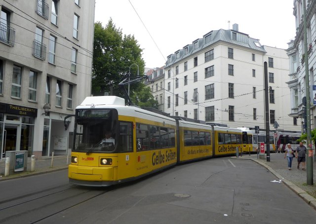 Über 56 Meter lang sind die Züge auf der Linie M4 – Rekord in Berlin