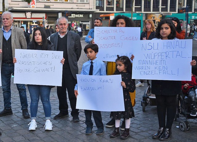 Protest gegen Polizeigewalt einen Tag nach dem Tod von Ante P. bei einer Polizeikontrolle