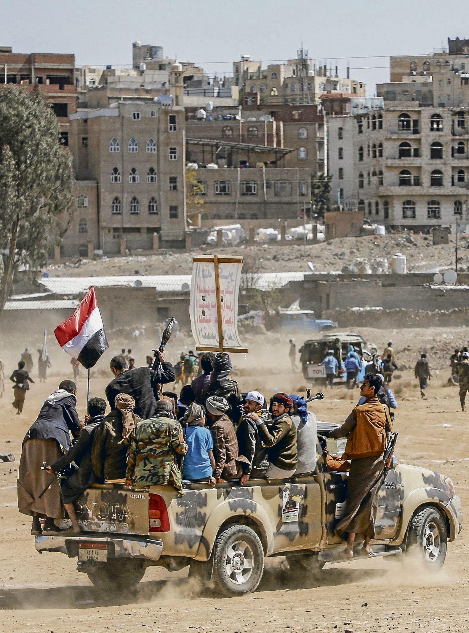 Moyen-Orient : les Houthis au Yémen défient les bombes