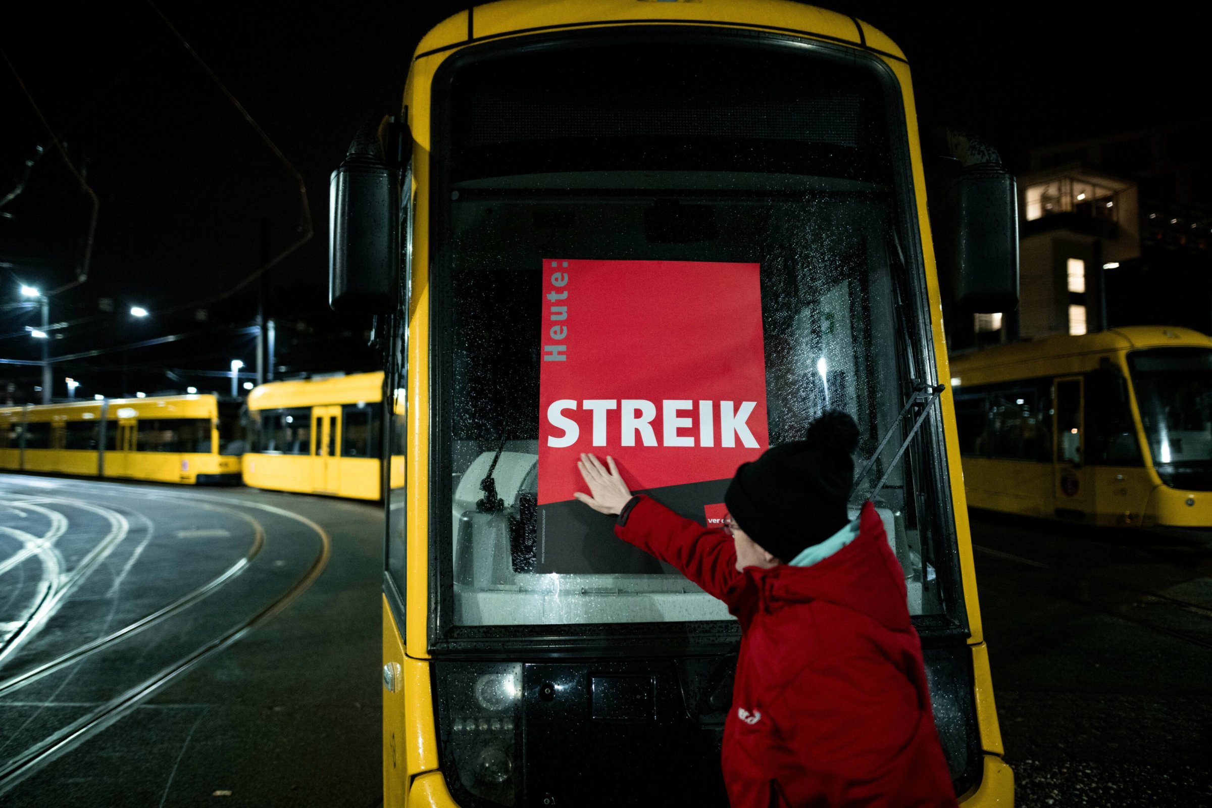Syndicats : médias sur les grèves : le capital klaxonne