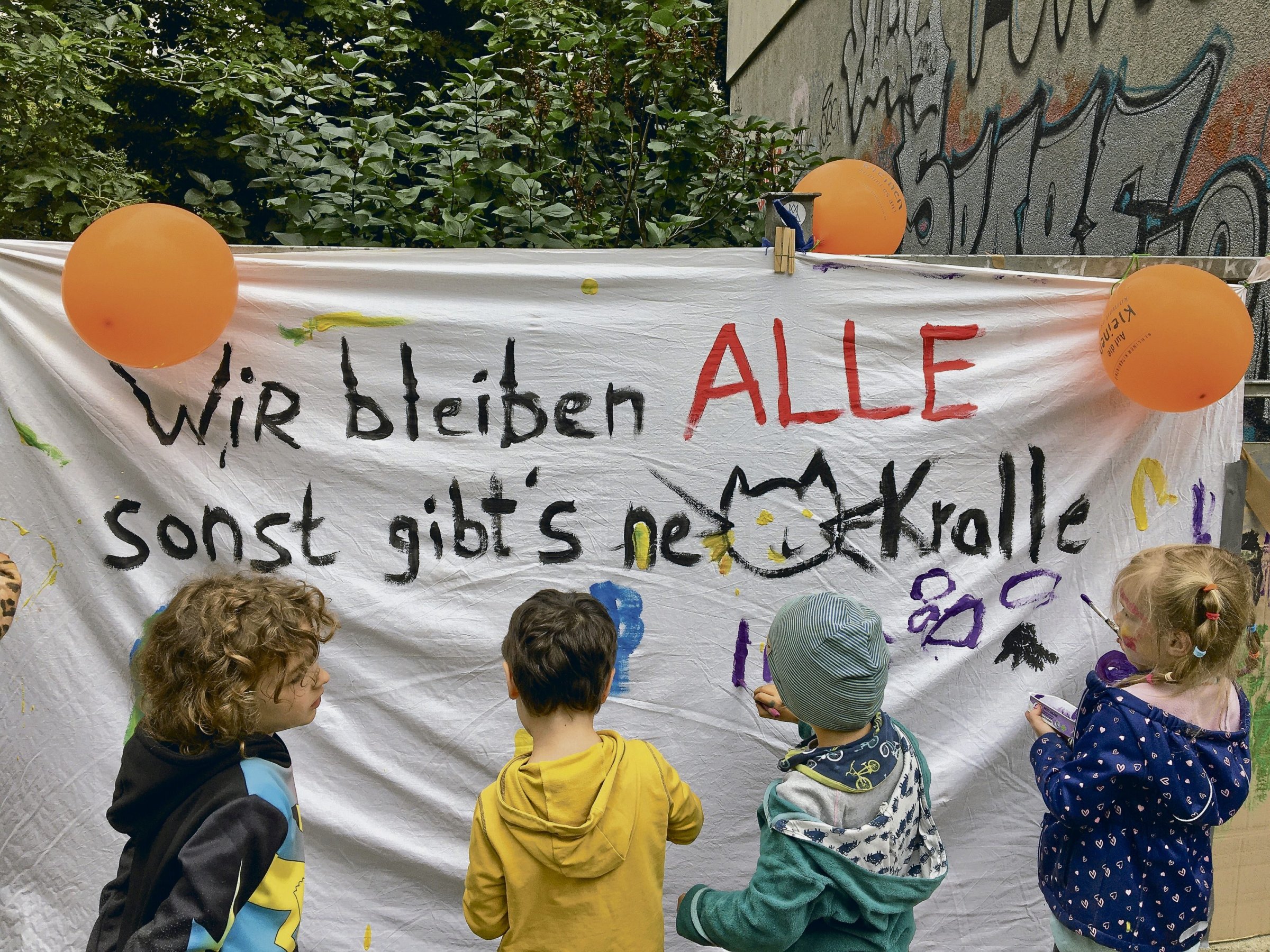 Berliner-Kinderl-den-Kreuzberger-k-mpfen-f-r-Kinderl-den