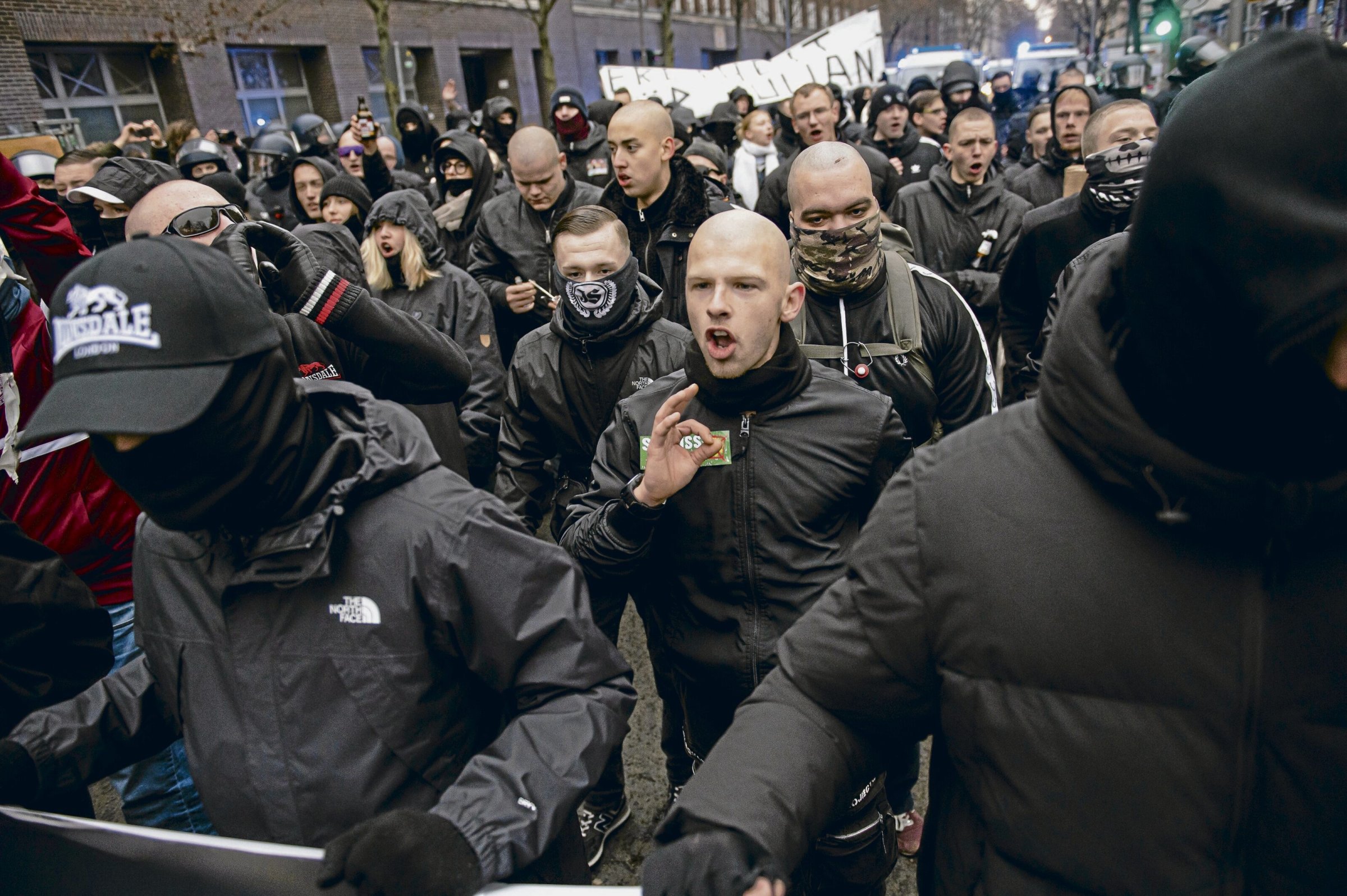Neonazis-Rechte-Szene-in-Berlin-Sind-die-90er-zur-ck-