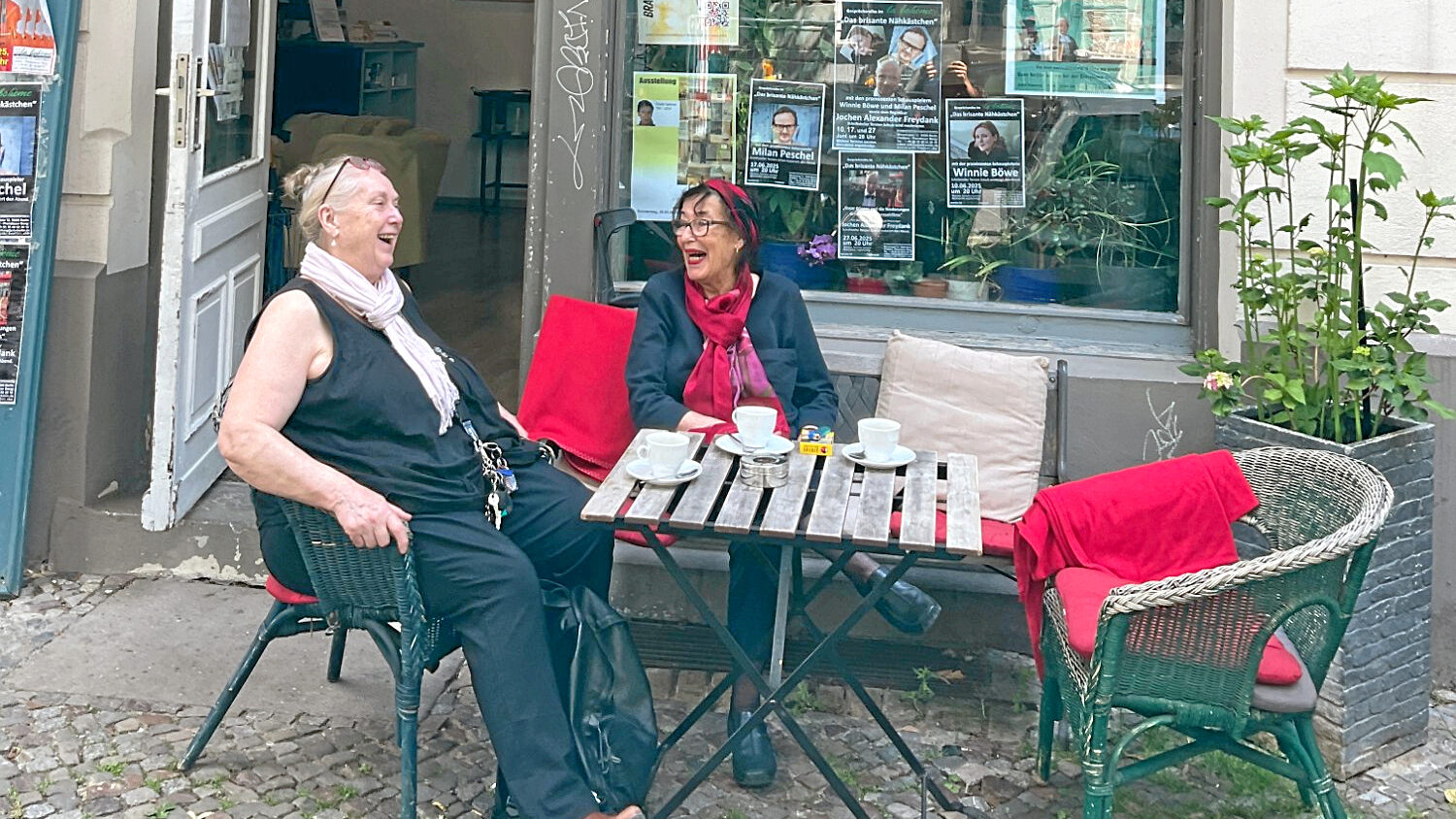 Stadtentwicklung-La-Boh-me-im-Prenzlauer-Berg-Kieztreff-aller-Generationen
