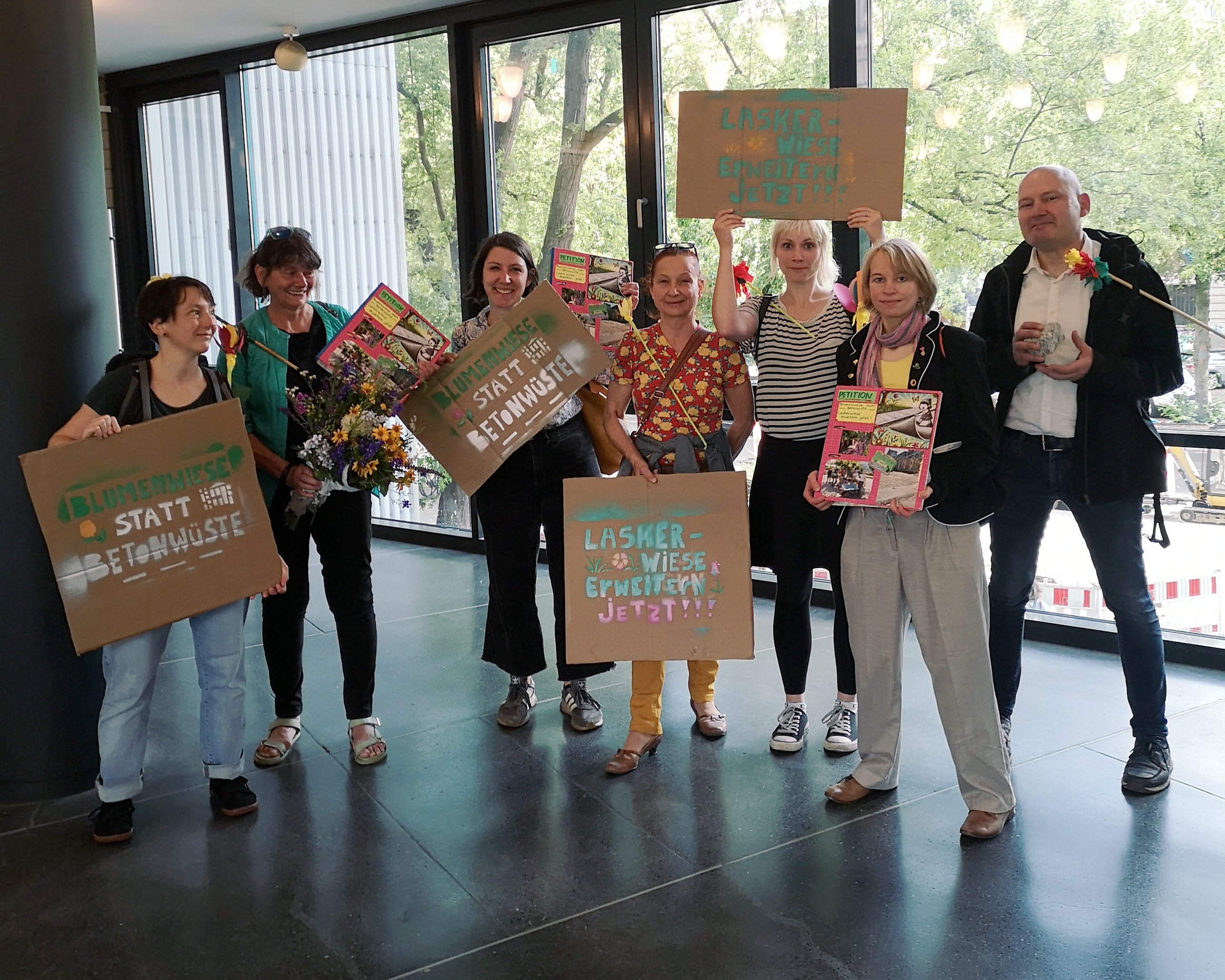 Stadtentwicklung-Laskerkiez-in-Berlin-Blumenwiese-statt-Betonw-ste
