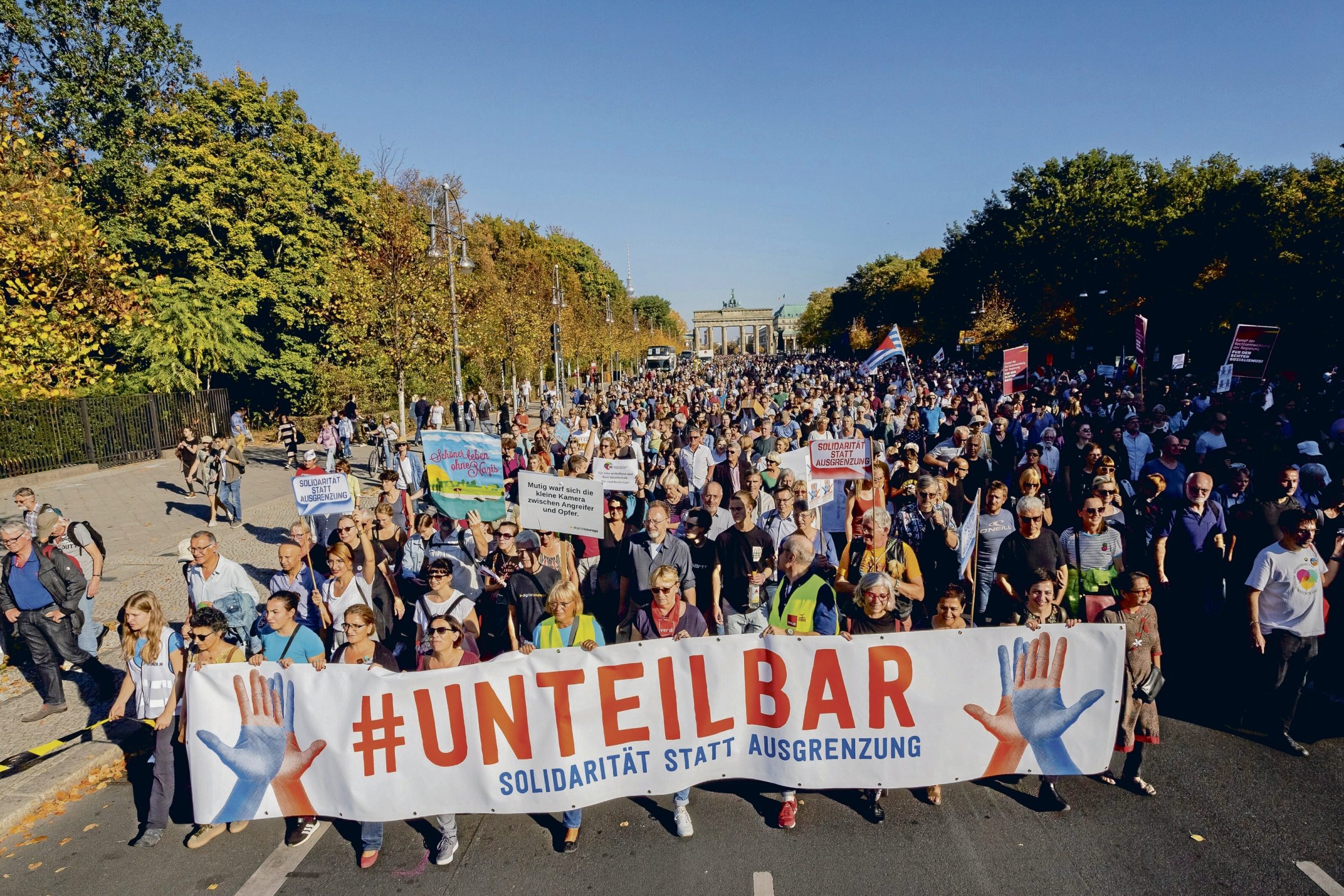 Linkspartei-N-tig-ist-ein-gesellschaftlicher-Aufstand