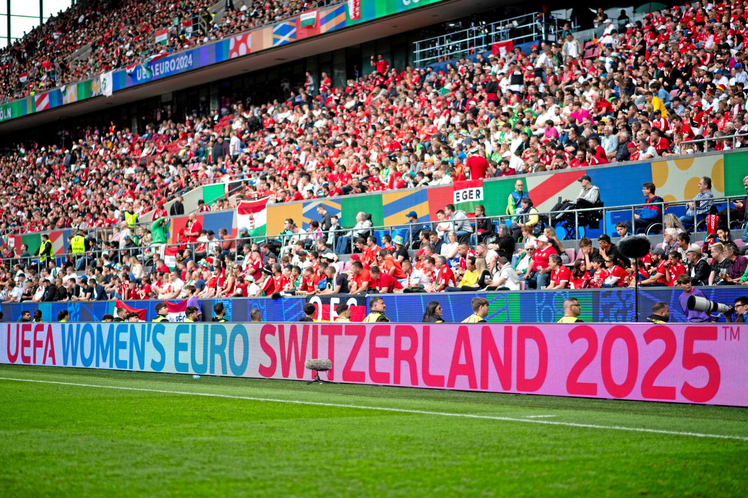 Fu-ball-EM-der-Frauen-Den-besseren-Fu-ball-gibt-es-in-der-Schweiz