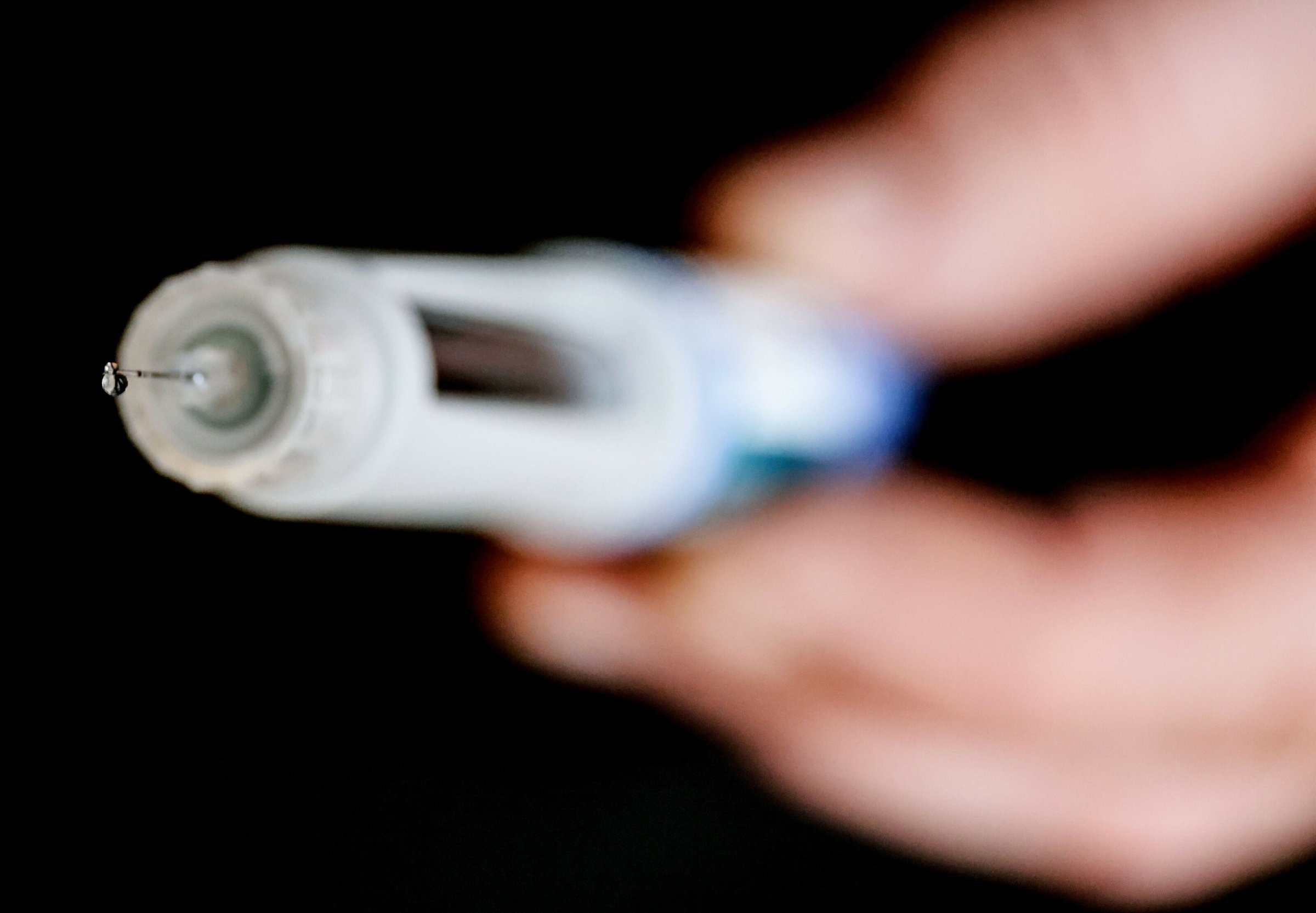 Abnehmspritzen-Unter-Ozempic-auf-sichere-Verh-tung-achten