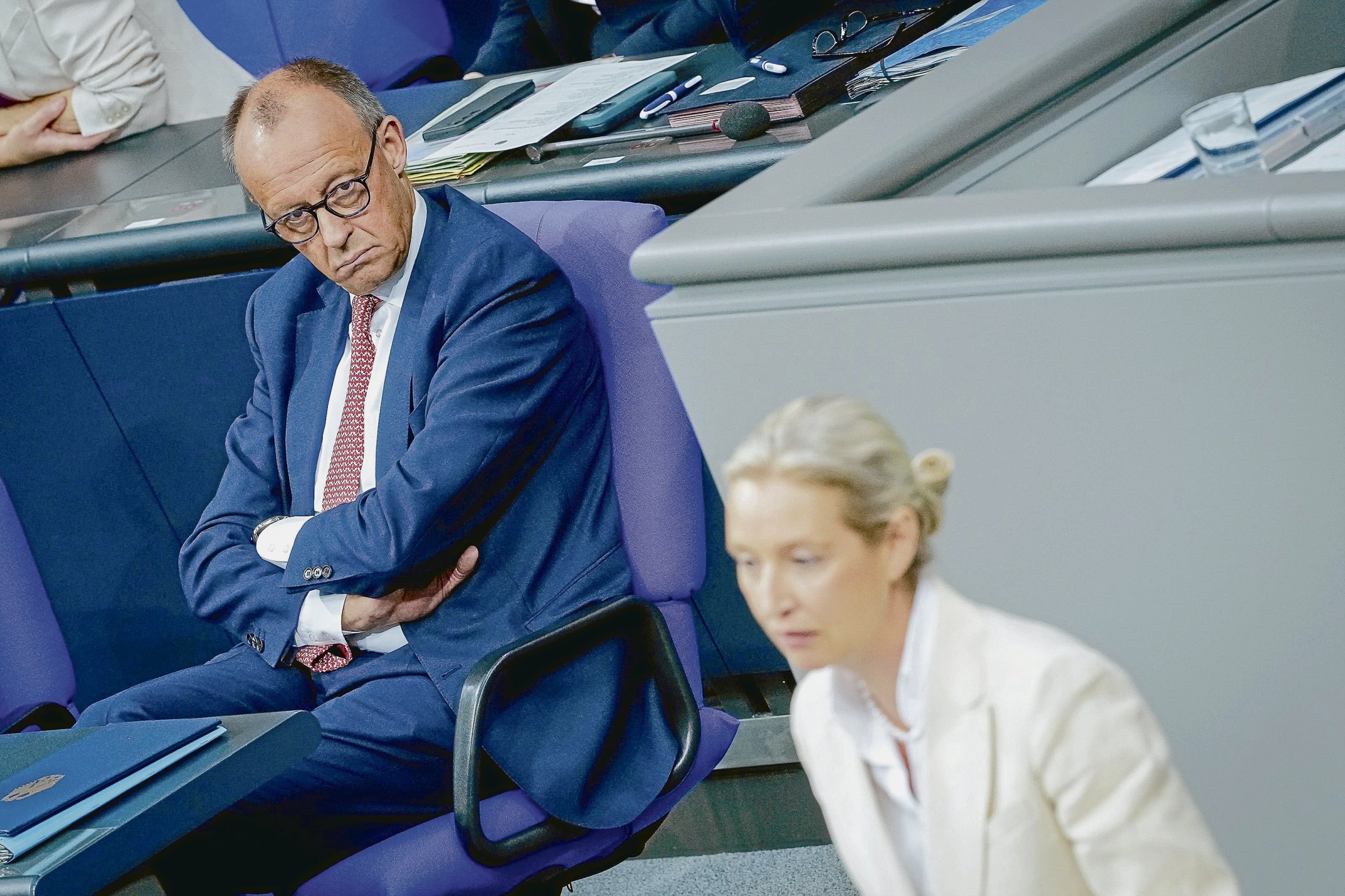 Nichtwahl-der-Verfassungsrichter-Nach-blockierter-Verfassungsrichterwahl-Schwarz-blau-am-Horizont