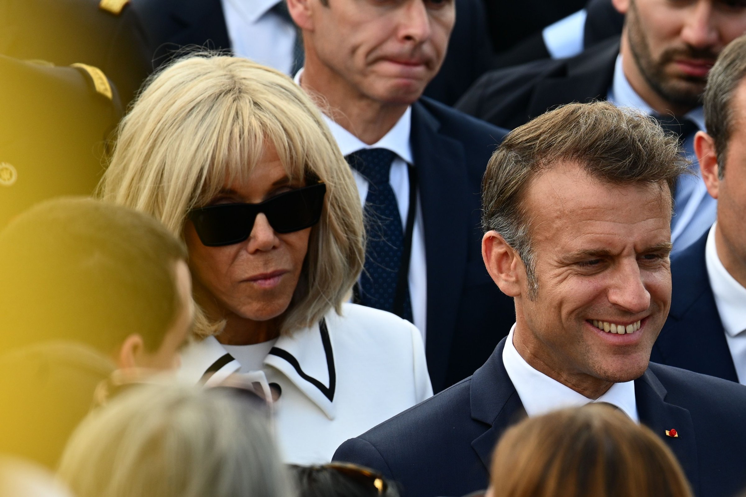 Brigitte-Macron-Candace-Owens-und-die-Spur-des-Geldes