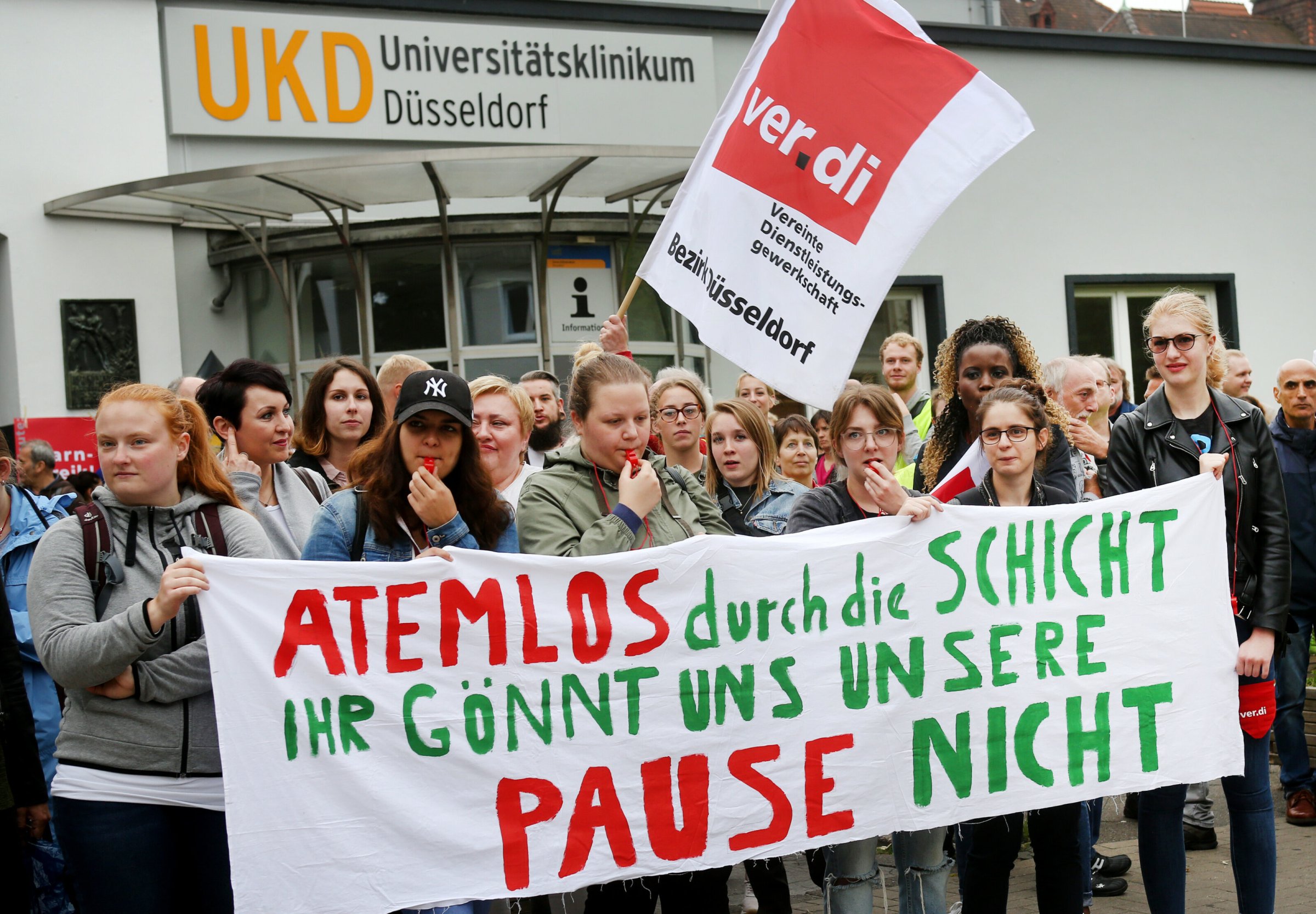 Neue Tarifverträge | Pflegekräfte: Der Kampf um die Krankenhäuser