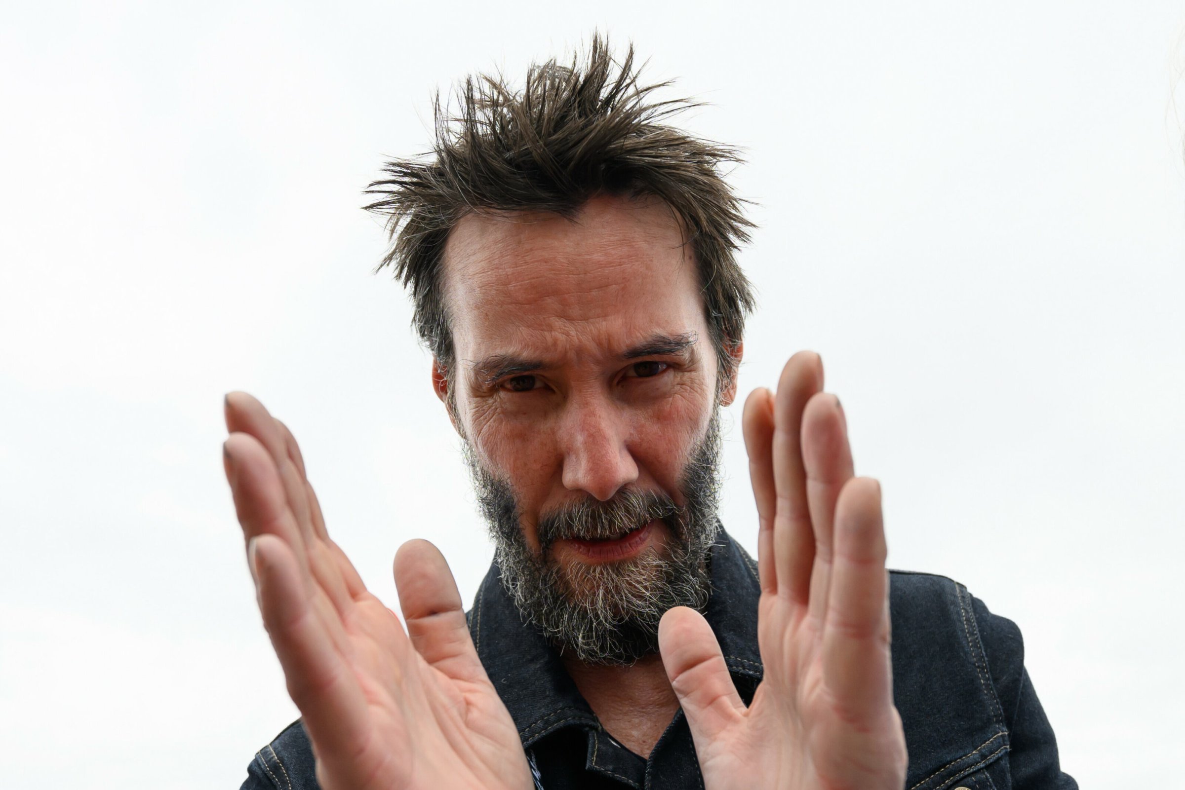 Keanu-Reeves literature | Blood, muscles and a little magic