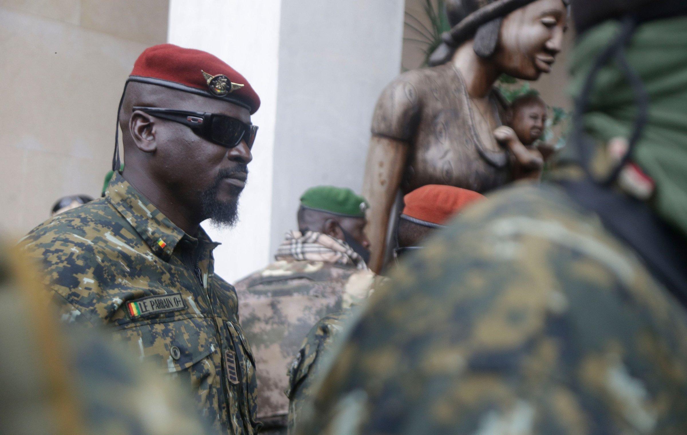 Mamady-Doumbouya-Guinea-stimmt-ber-neue-Verfassung-nach-Milit-rputsch-ab