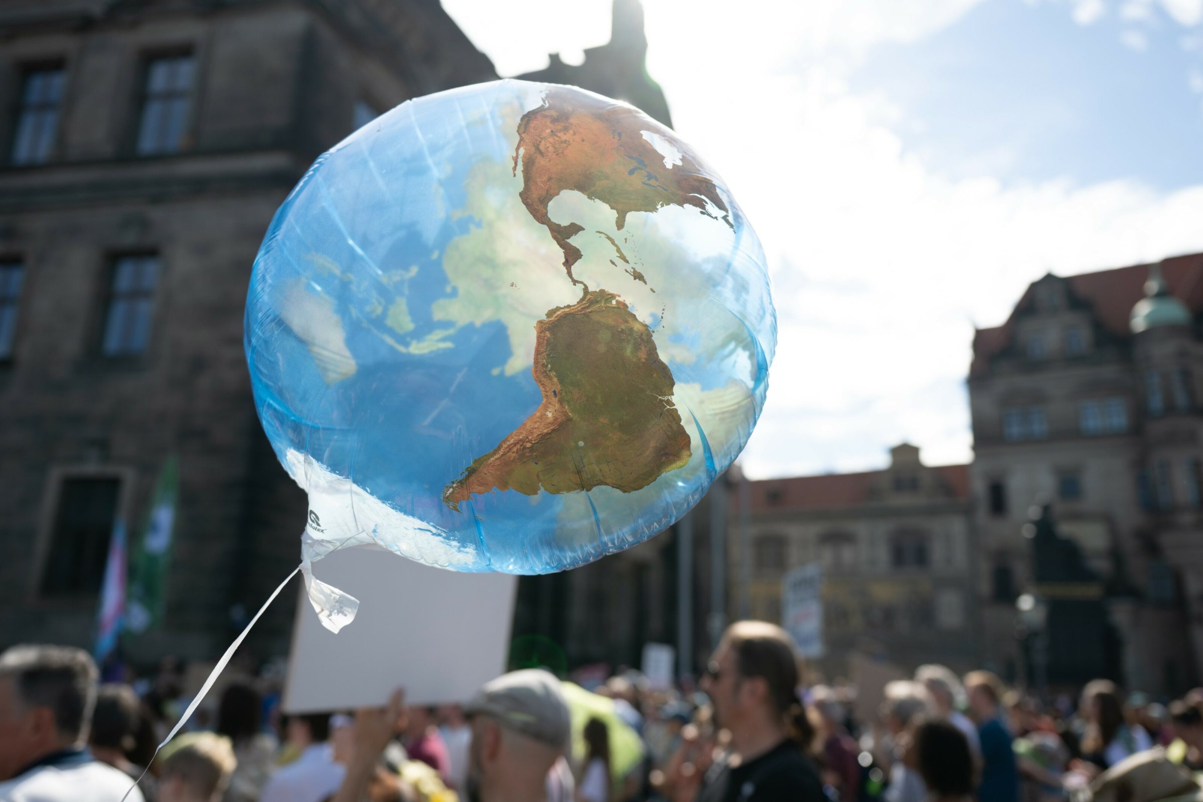 Fridays-for-Future-Klimaschutz-ist-out