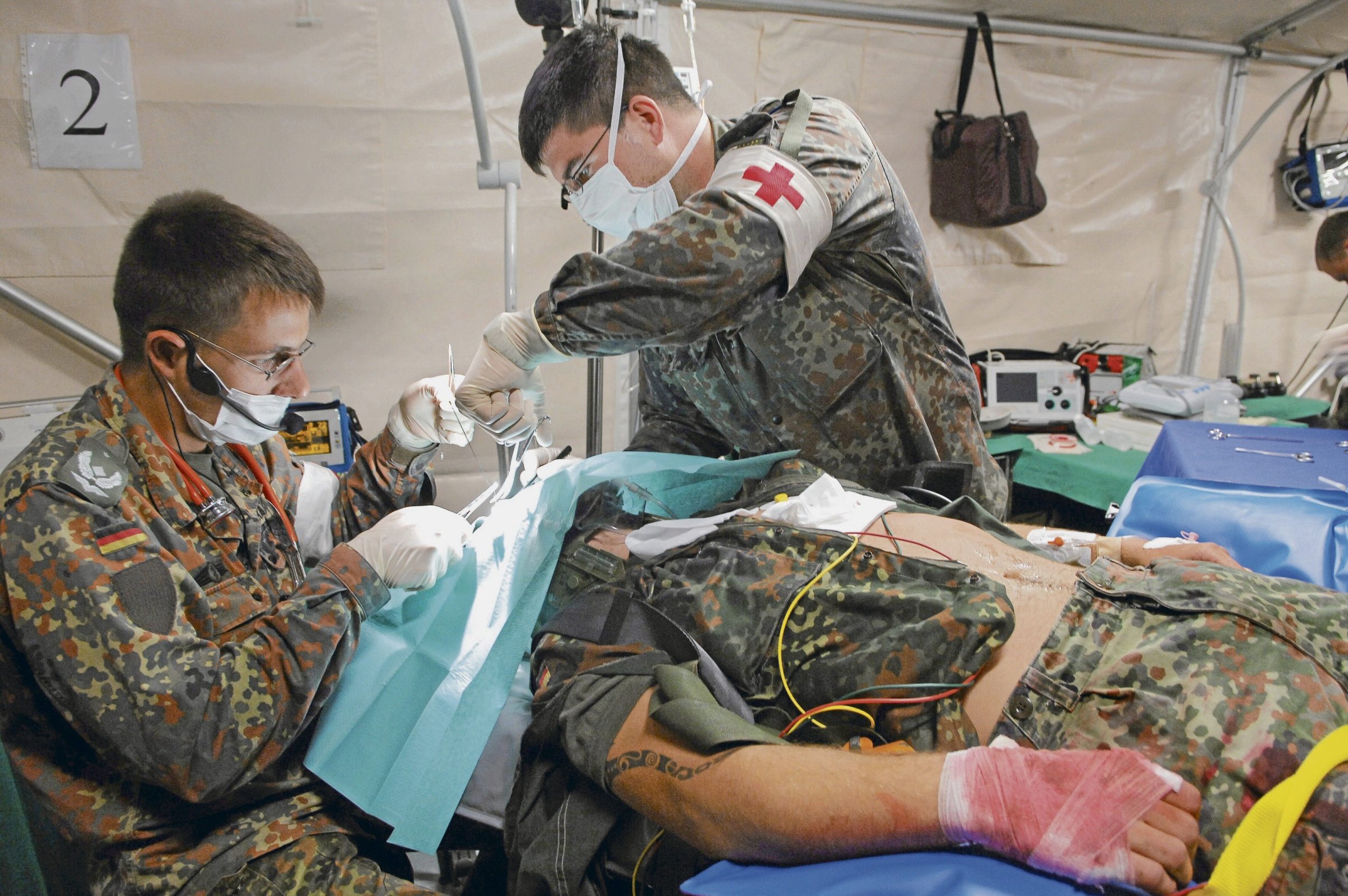 Aufr-stung-Rahmenplan-f-r-Krankenh-user-Luftschl-sser-f-r-den-Kriegsfall