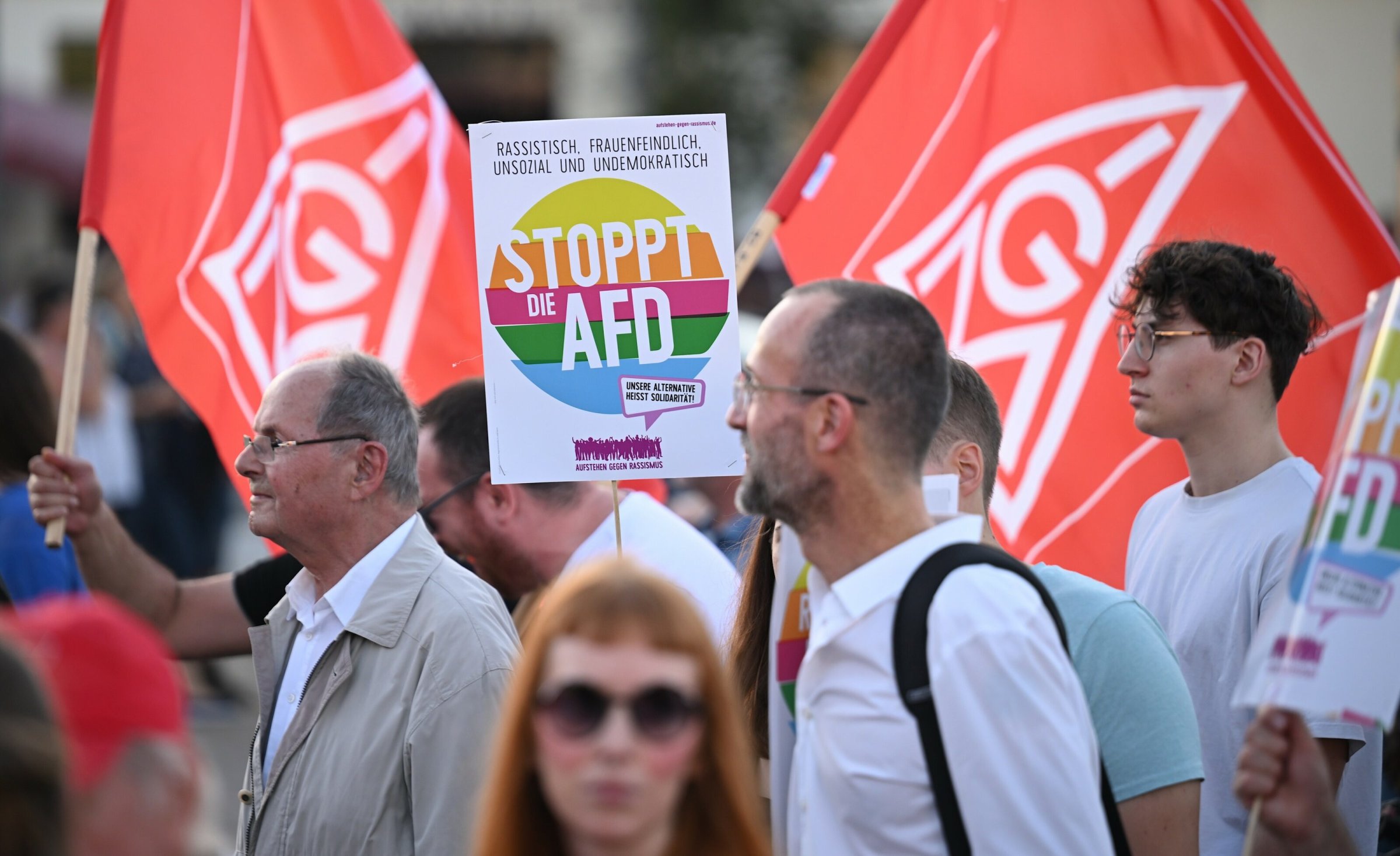 Wahlen | Mit Lichtern Gesicht zeigen gegen die AfD
