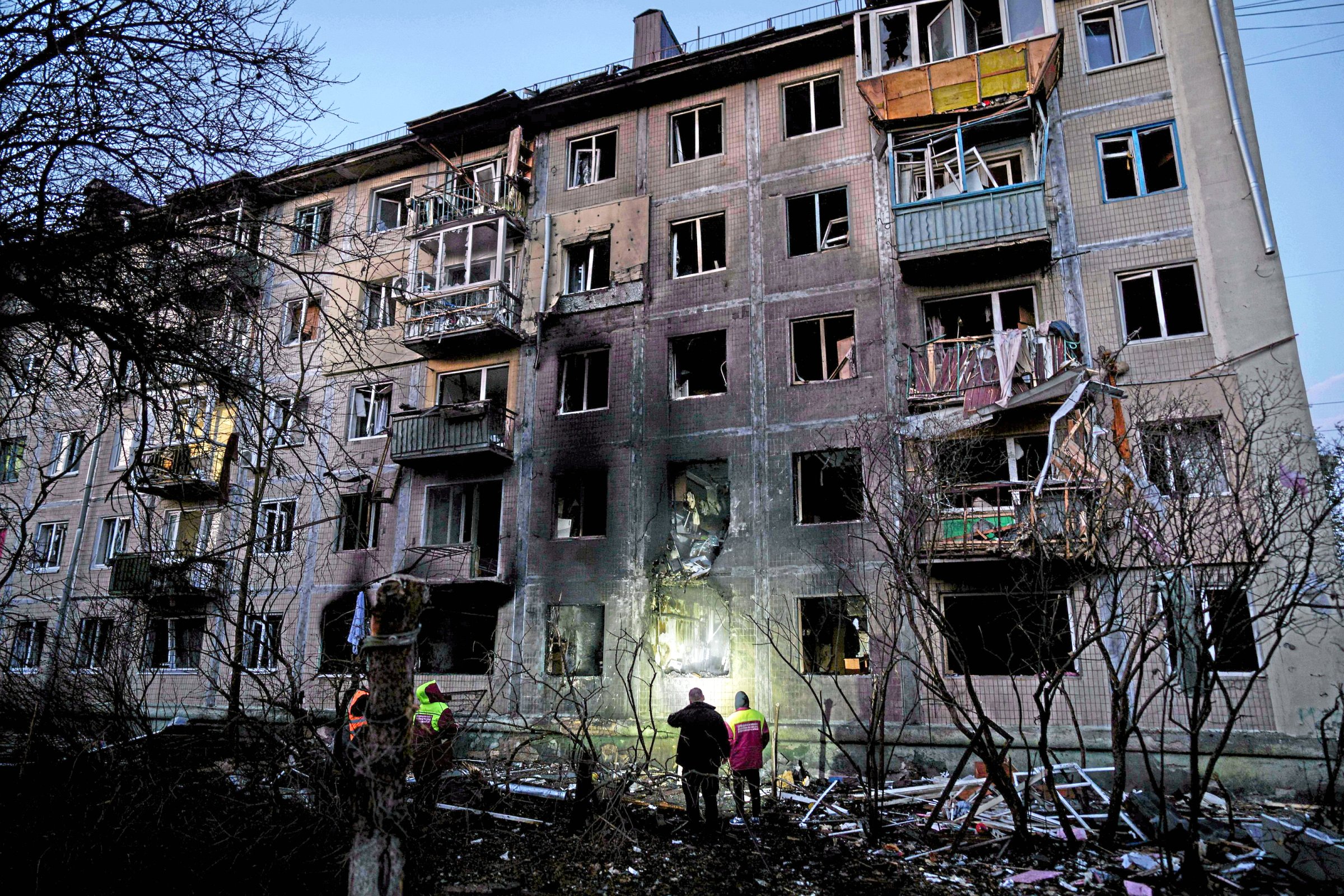 Ukraine-und-Russland-Ukraine-Krieg-Tote-in-Kiew-und-Noworissijsk