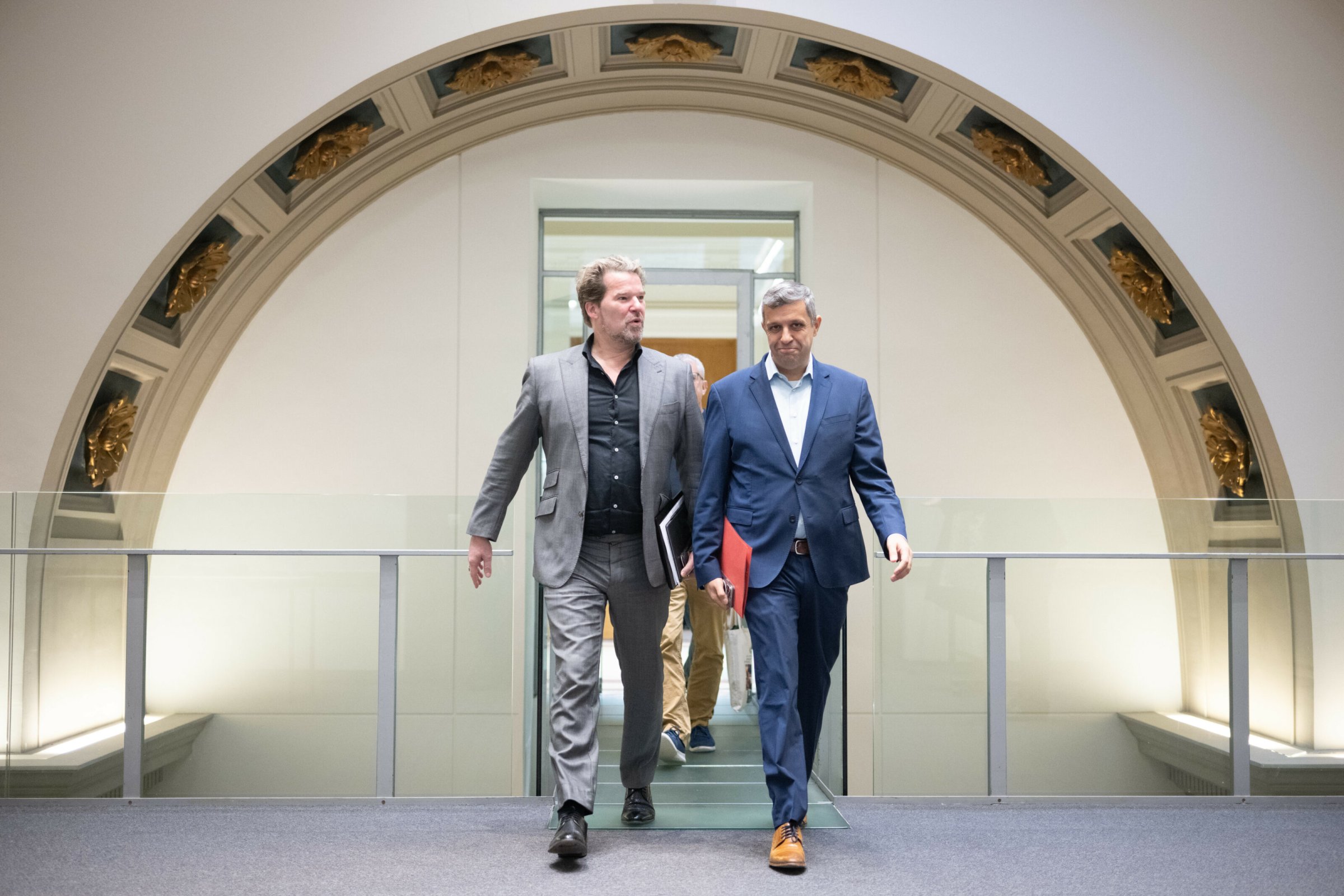 Finanzen-Den-Haushalt-machen-die-Fraktionen-allein