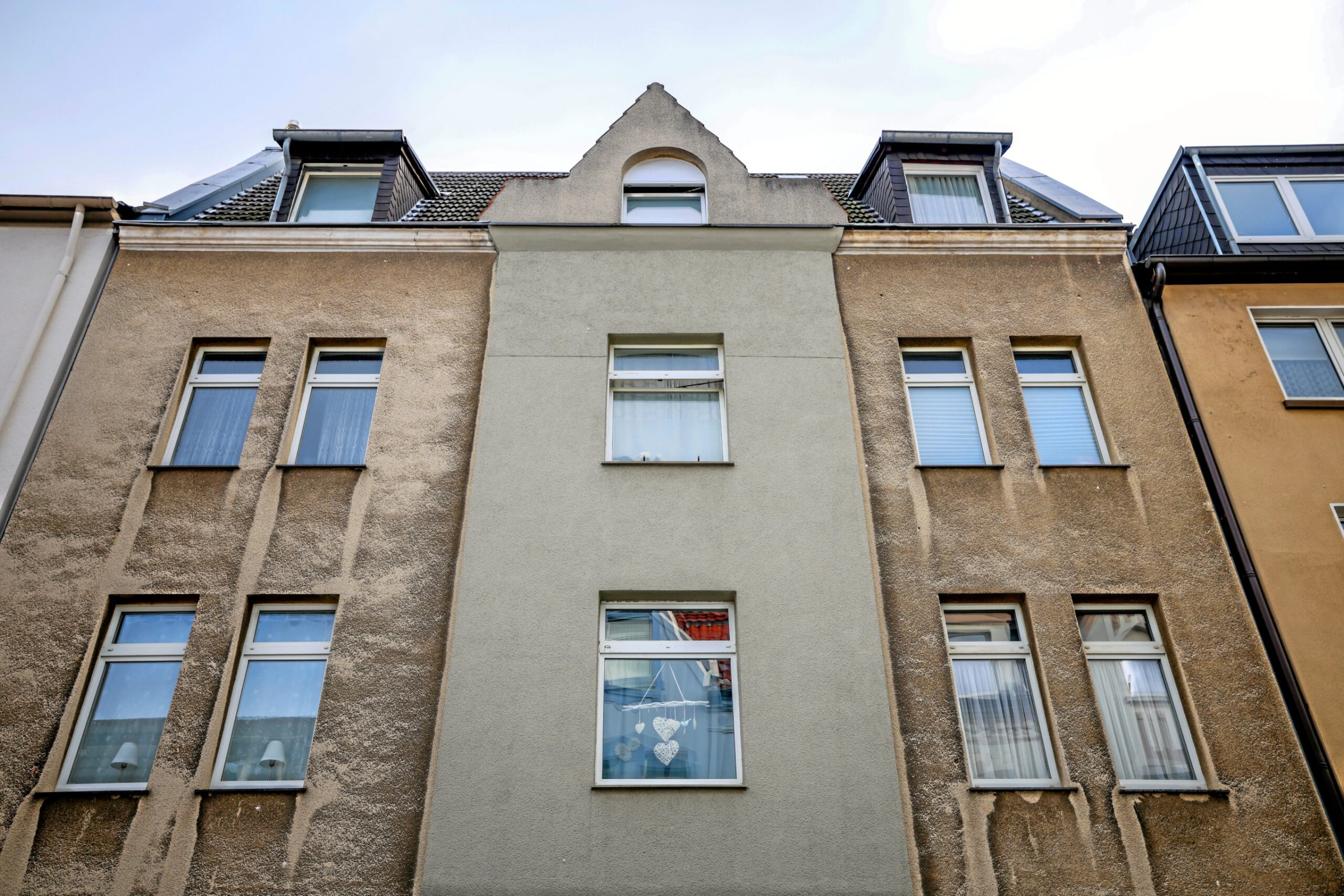 Angeschossenes-M-dchen-Polizeisch-sse-auf-Zw-lfj-hrige-Viele-offene-Fragen