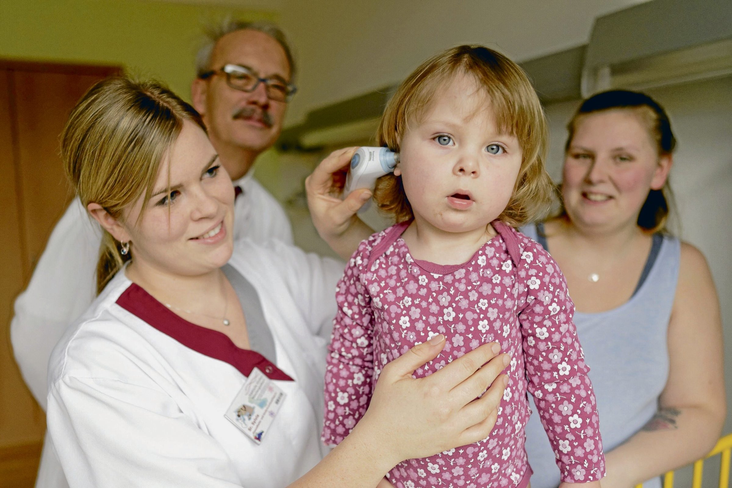 Kindermedizin-Wenn-der-Arzt-nicht-zuh-rt