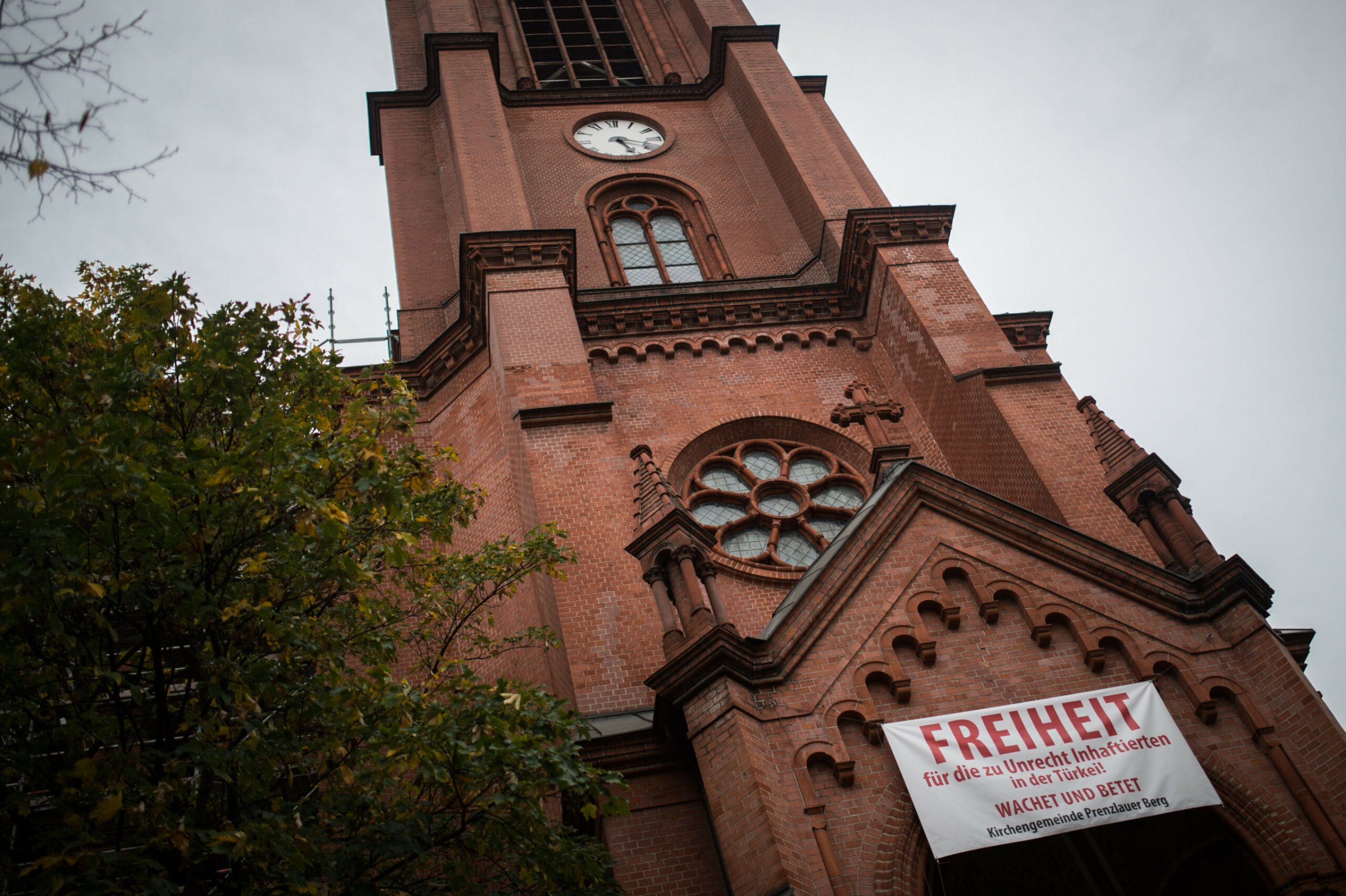 Judenverfolgung-Im-Schutze-der-Pfarrh-user