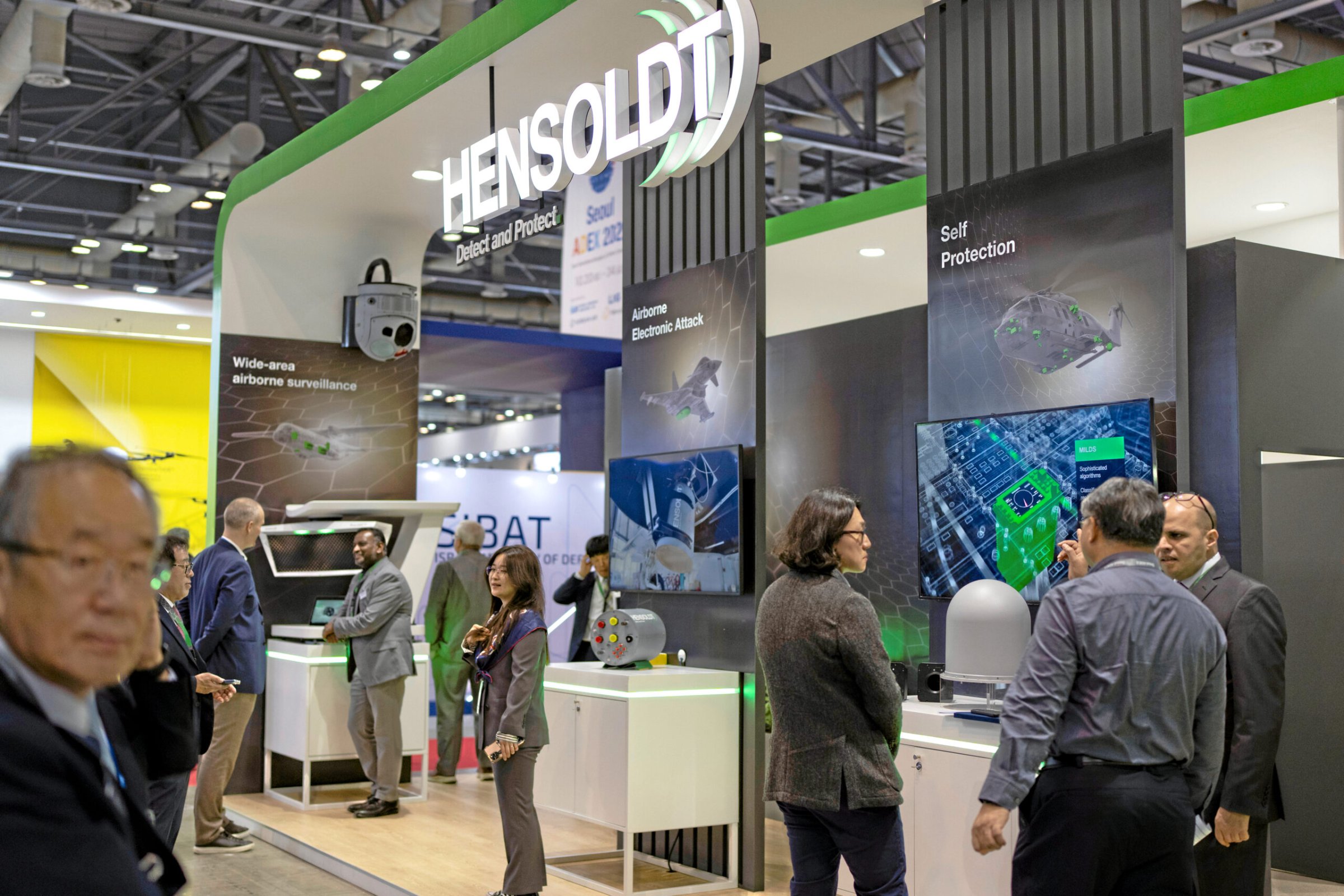 Pegasus-Spionageflugzeug-Milit-risches-Milliardengrab-in-Deutschland-gelandet