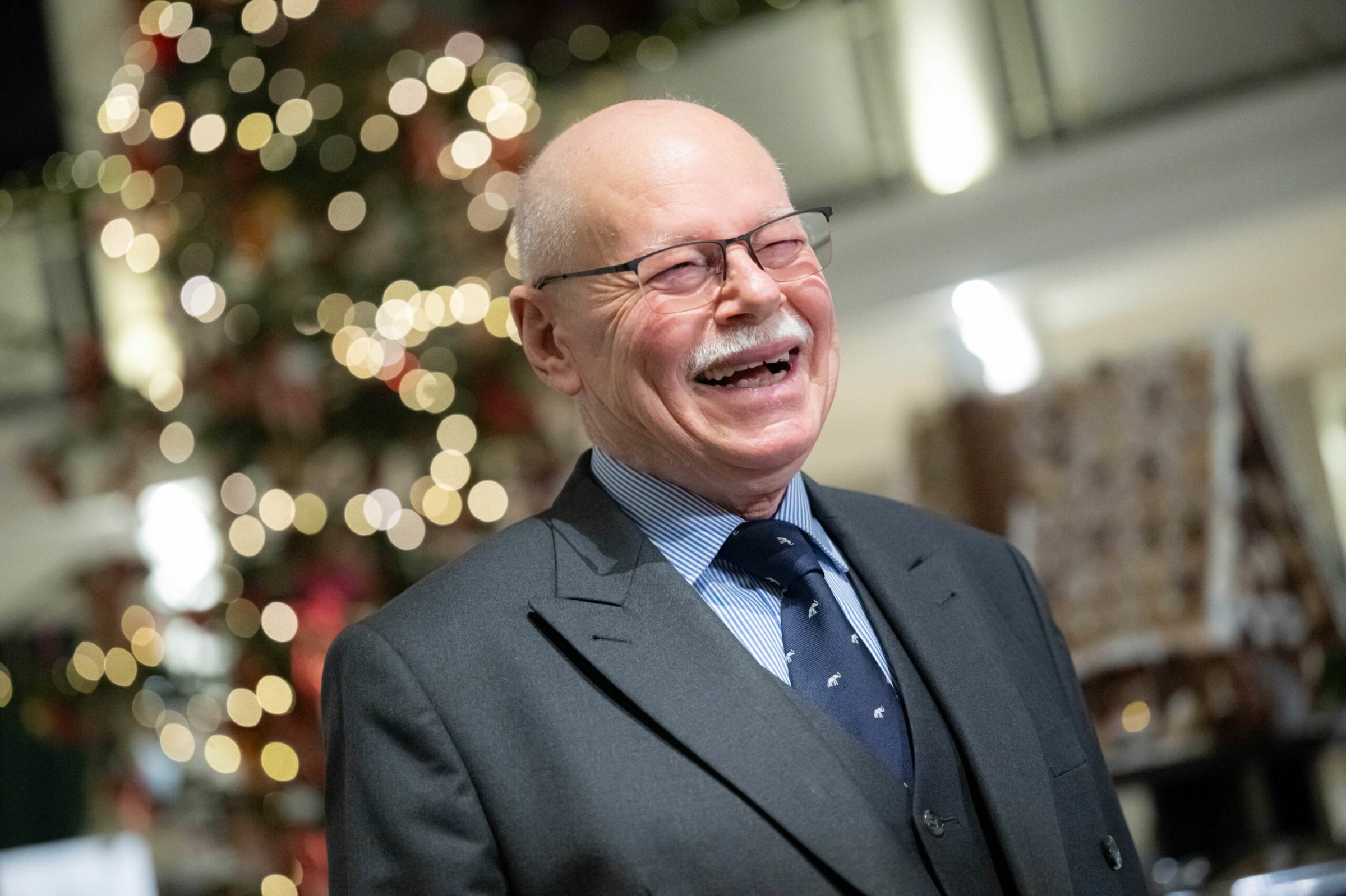 M-urer-Der-Senator-der-mit-der-DFL-k-mpfte