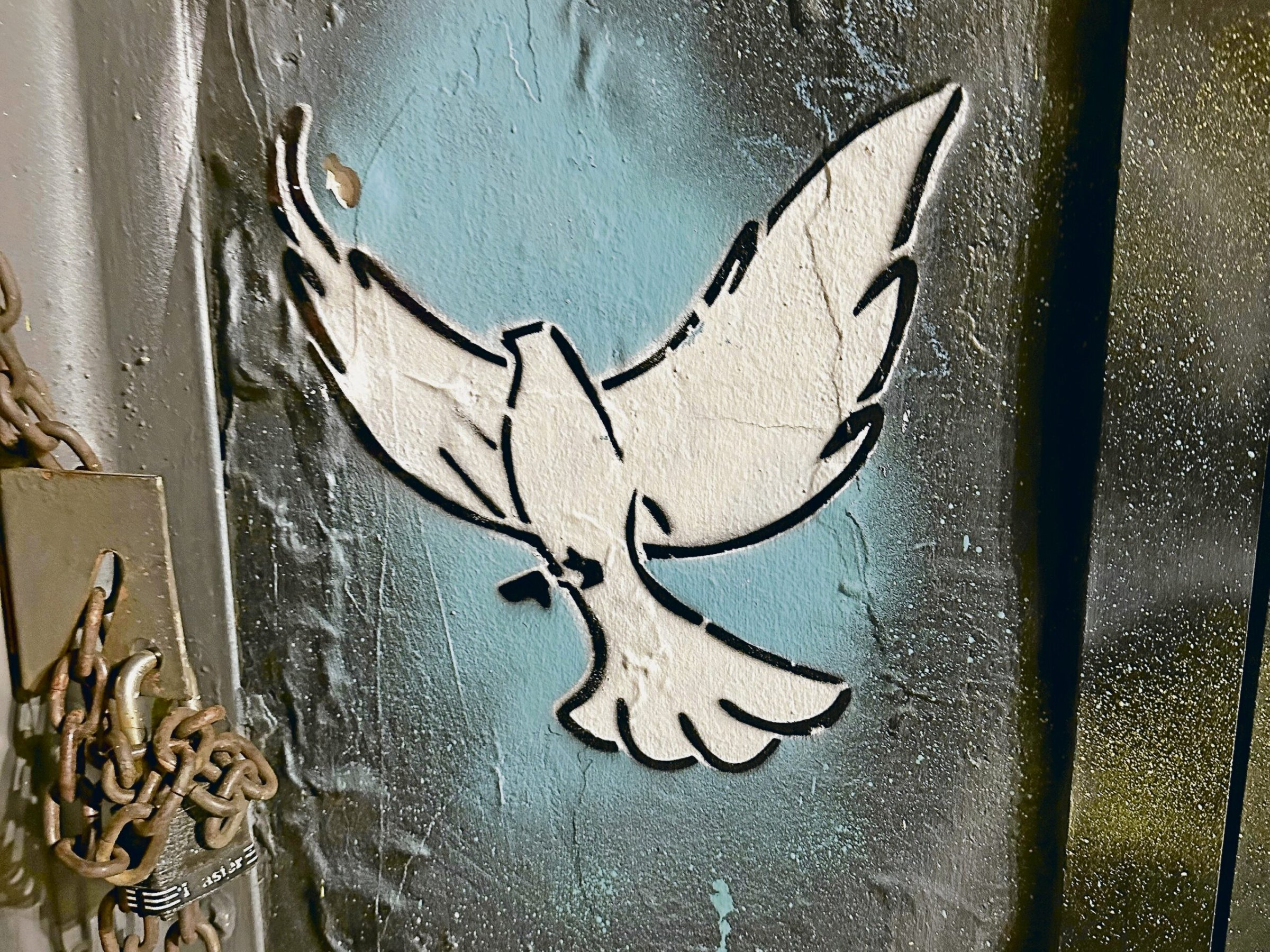 J-rg-Arnold-und-Peter-Michael-Diestel-Frieden-hei-t-Br-cken-bauen