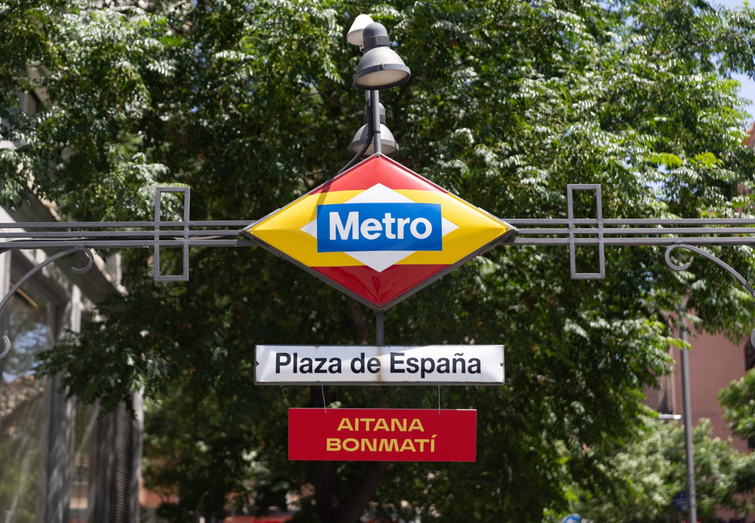 Abo-f-r-Bus-und-Bahn-Spanienticket-Weder-Vorbild-noch-Vort-uschung