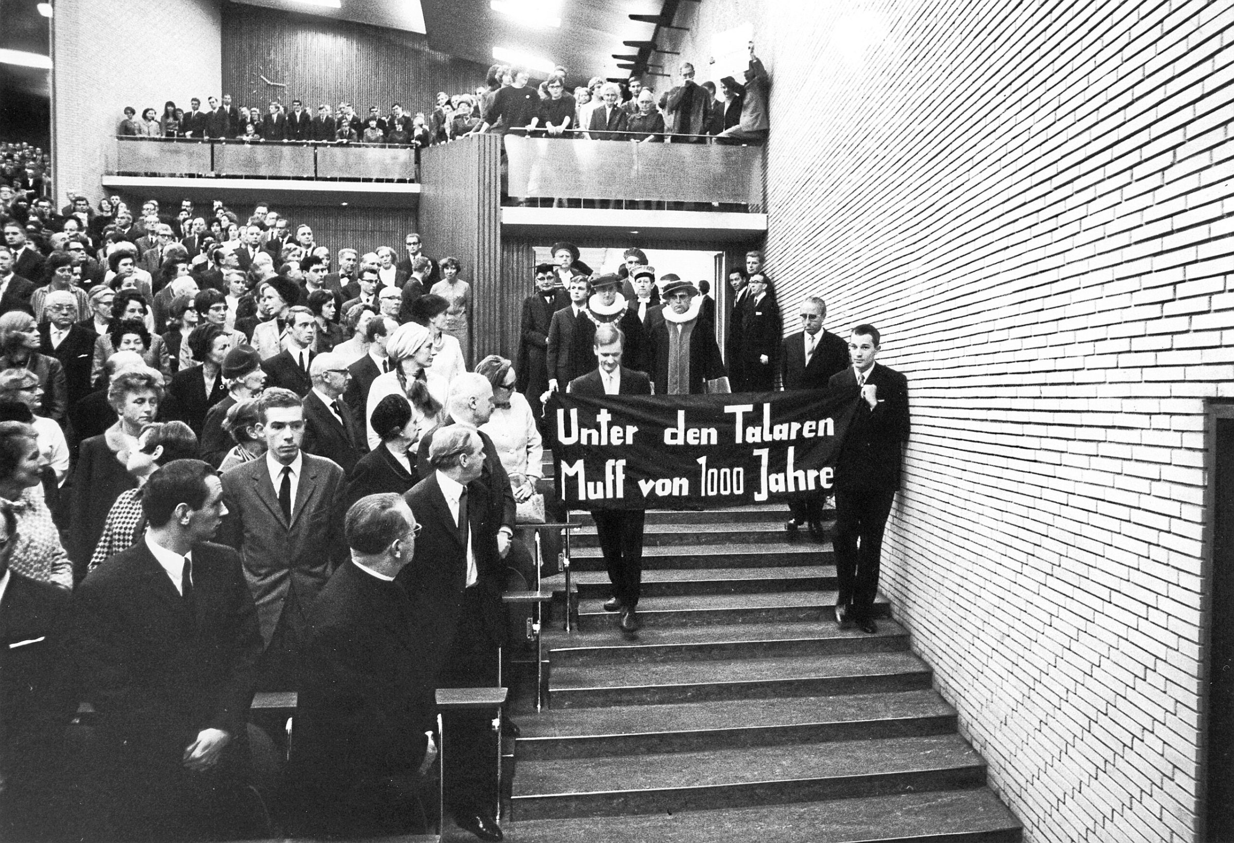 Rechtsruck-an-Hochschulen-Ein-Problem-mit-Geschichte