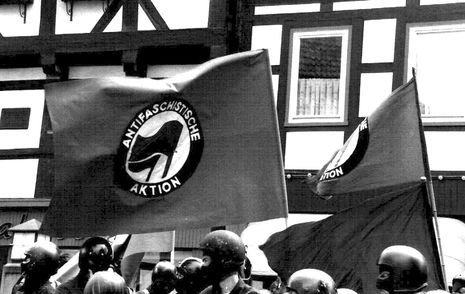 »Die Fahne mit dem Antifa-Logo hat sich seit den 1980er Jahren nicht verändert.«