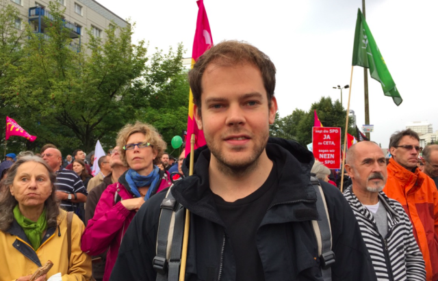 Johannes Philipp ist einer der vielen Demonstranten in Berlin.