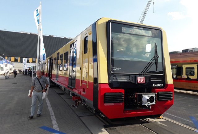 Erst ab Januar 2021 werden Berliner mit den neuen S-Bahnzügen probefahren können.