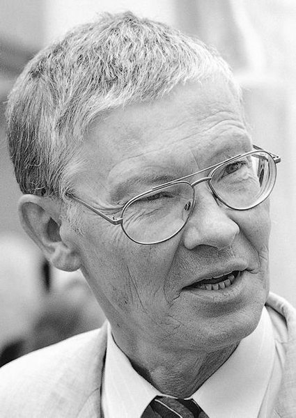 Der Theologe Edelbert Richter war von 1990 bis 2005 SPD-Mitglied. Seit 2007 ist er in der LINKEN.