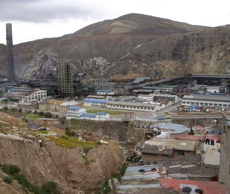 Der Bergbau in Peru schreitet nahezu ungebremst voran.