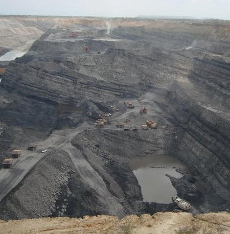 Der Kohlebergbau in Kolumbien hinterlässt tiefe Spuren.