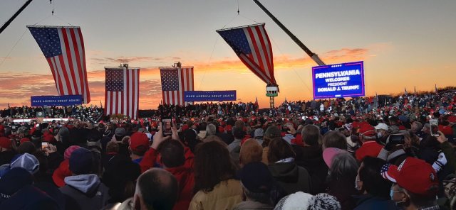 Patriotismus und Arbeiter-Rhetorik: Die Trump-Kundgebung in Butler, Pennsylvania.