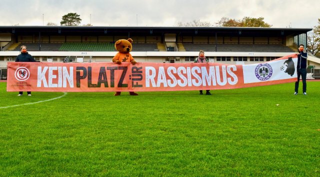 Auch die Kampagne des Berliner Fußball-Verbandes unterstützt TeBe natürlich – will aber mehr machen.
Das Bannerbild zur BFV-Kampagne bei: Berlin gegen Nazis