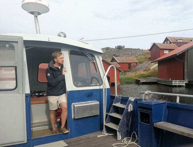 Skipper Magnus Lindkvist fährt die Touristen zum Robbenschutzgebiet Sandsänkan