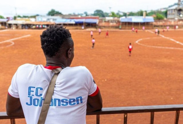 Der FC Johansen gilt als Symbol für den Frieden. Kurz nach dem Kriegsende wurde der populäre Klub aus Freetown als Sozialprojekt für obdachlos gewordene Jugendliche gegründet.