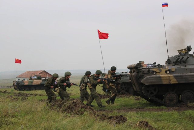 2013 bei Tscheljabinsk: Eine von vielen gemeinsamen Militärübungen Russlands und Chinas in den letzten Jahren