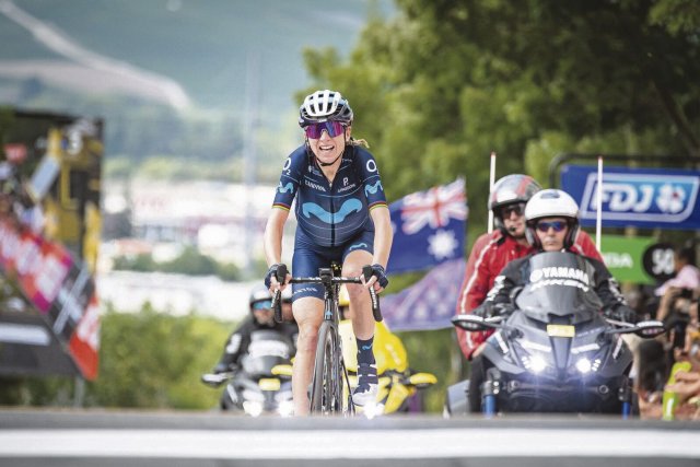 Die Leiden einer Favoritin: Annemiek van Vleuten bei der Tour de France.