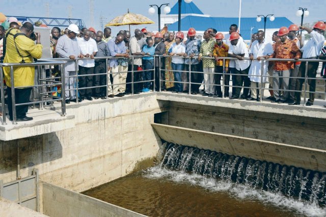 Vor einigen Jahren mit chinesischen Krediten gebaut: Ein Wasserwerk in der Nähe der ghanaischen Hauptstadt Accra