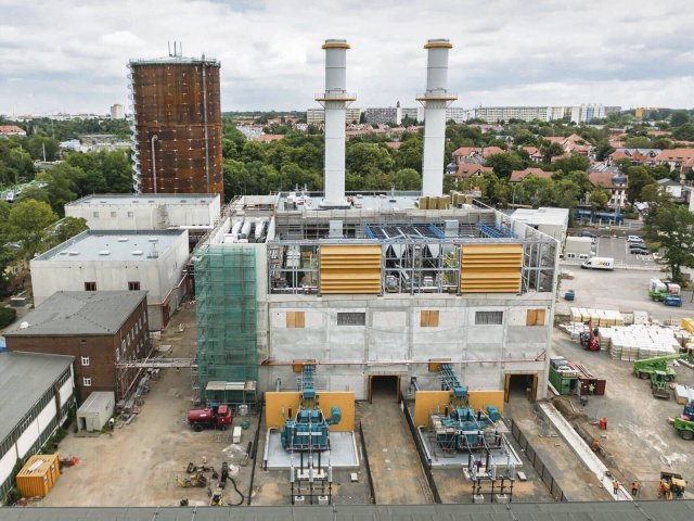 Das neue Heizkraftwerk Süd in Leipzig soll eine von der Kohle unabhängige Versorgung der Stadt mit Fernwärme ermöglichen