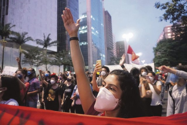 Demonstration sozialer Bewegungen für Demokratie und gegen die Regierung Bolsonaro im August 2022 in Sao Paulo