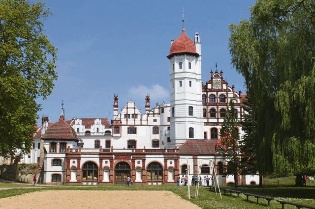 Schloss Basedow, eines der schönsten Schlösser in Mecklenburg