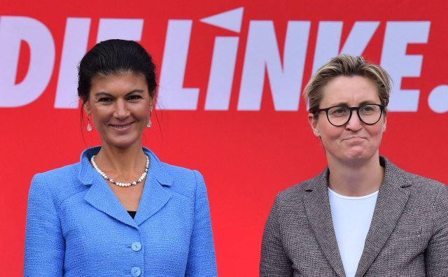Inhaltlich mittlerweile weit auseinander: Sahra Wagenknecht und Ex-Parteichefin Susanne Hennig-Wellsow. Bild: dpa