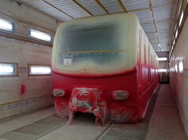 Werden noch über 2030 hinaus auf dem Berliner S-Bahnnetz unterwegs sein: Züge der Baureihe 481, hier in der Hauptwerkstatt Schöneweide.
