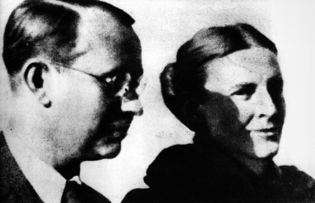 Arvid und Mildred Harnack, Wissenschaftler und Widerstandskämpfer, die vor 80 Jahren von den Nazis in Berlin-Plötzensee ermordet wurden, Aufnahme um 1940.