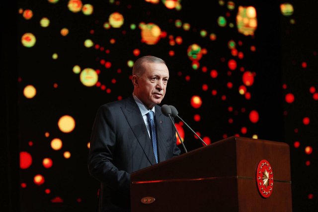 Für die Oppositionsparteien in der Türkei gilt es nun die Frage zu klären, wer bei den Präsidentschaftswahlen im kommenden Sommer gegen Amtinshaber Recep Tayyip Erdoğan kandidiert.